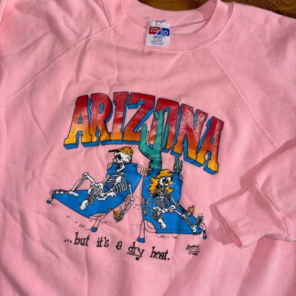 Vintage 20/20 Sport Arizona Dry Heat Skeleton‎ Sweatshirt Adult XL Pink 1988 USA